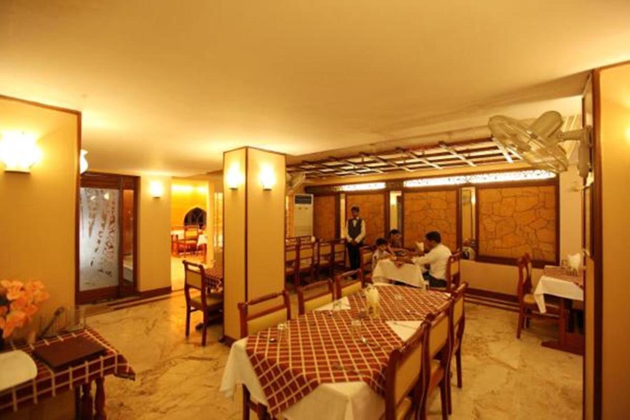 Hotel Suncity International Джодхпур Экстерьер фото